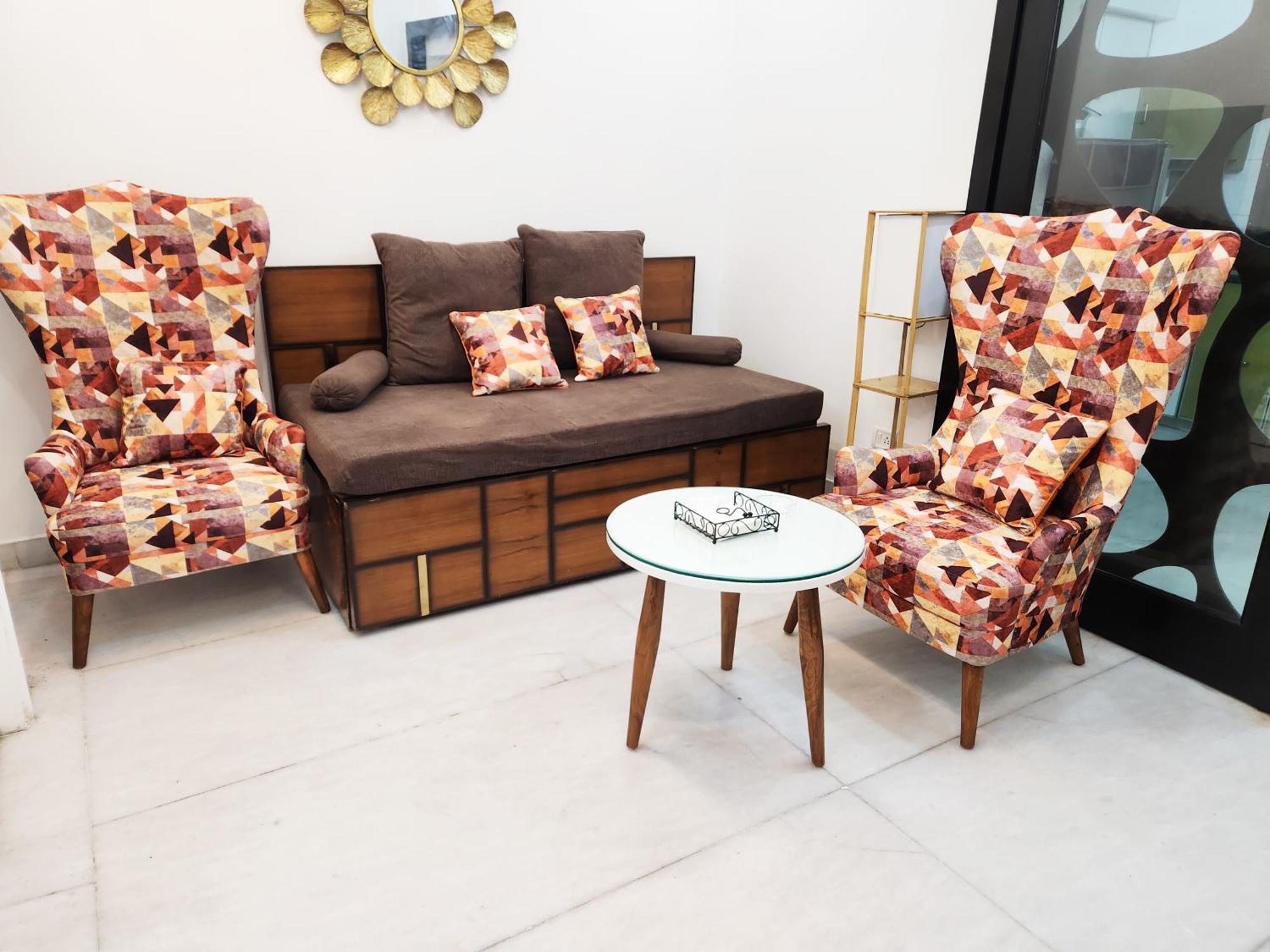 Spacious 2bhk With Big Bedrooms And Kitchen 7 Apartment